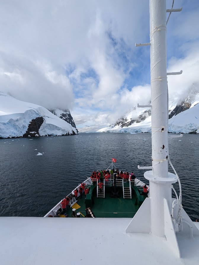 Lemaire Channel G Expedition Gadventure